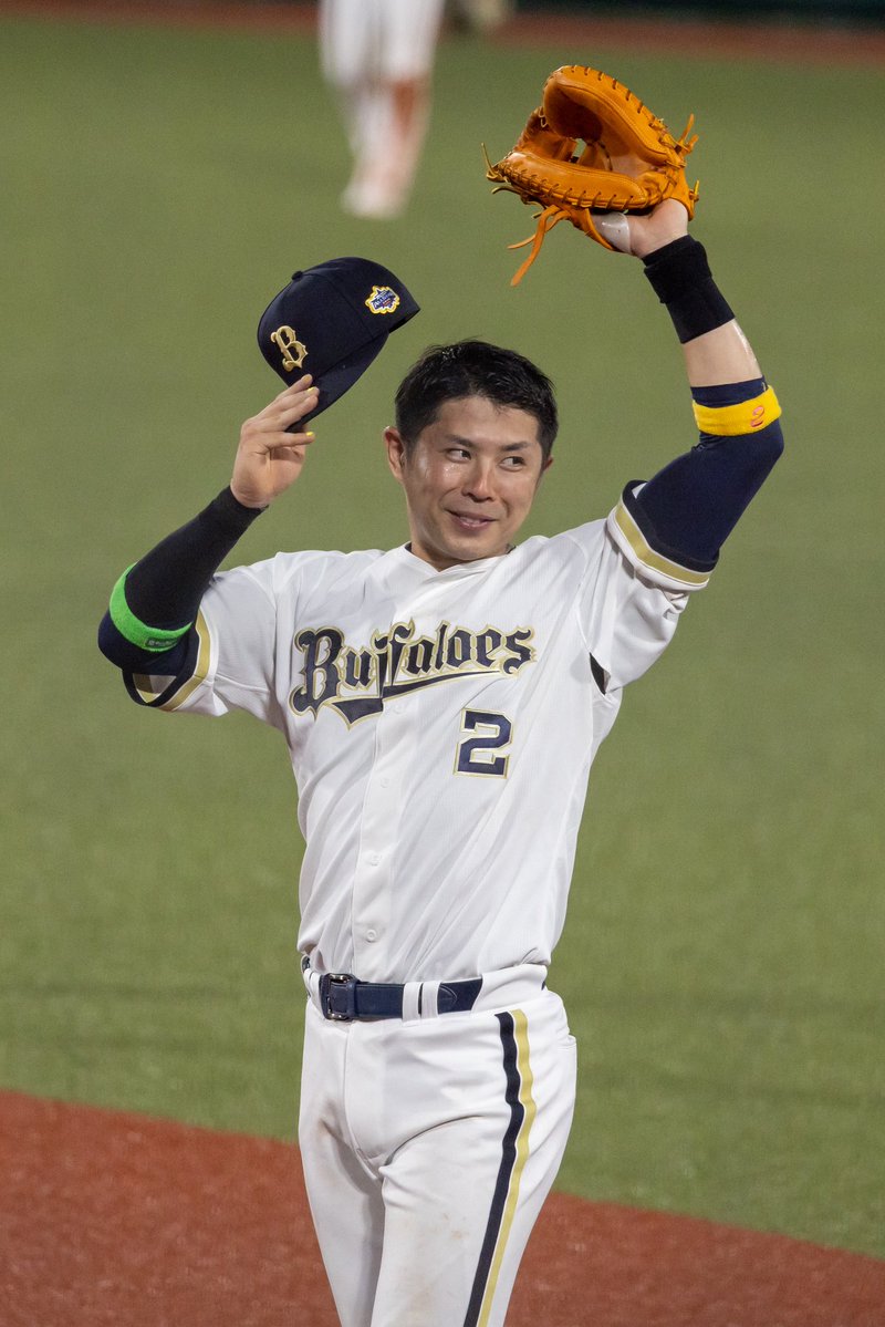 ichigo_orix's tweet photo. こーなくりはらバッテリーのおかげでファースト若月爆誕するし、ナイスプレー(ただしファールボール)で嬉しそうでおもしろいwww #若月健矢 https://t.co/qBaNGWqBIj
