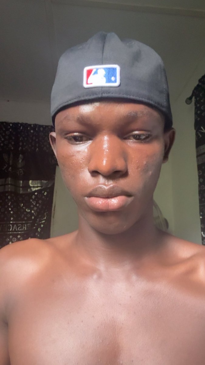 starboyridex's tweet photo. Good morning everyone, big Ridex is up ! https://t.co/5gaAX76uOE