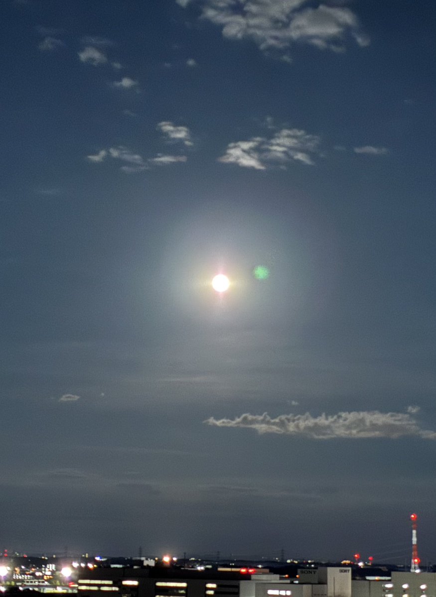 満月様おまとめページ 満月は、ジワジワと南の空へ。