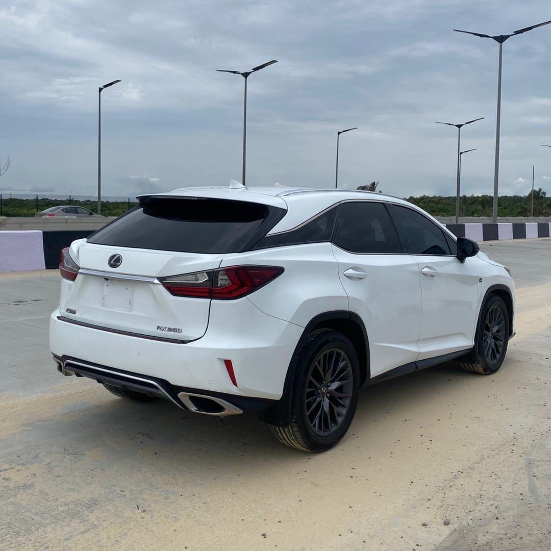larby6's tweet photo. 🇺🇸2018 Foreign Used Lexus RX350 FSport | BSM | Park Assist | Lane Assist |
 Price: N49.5M🔑
Location: Lekki, Lagos 📌

Refer a Buyer and Earn N500,000 Commission✨

Help retweet 🙏 https://t.co/ipjIMVn6j7
