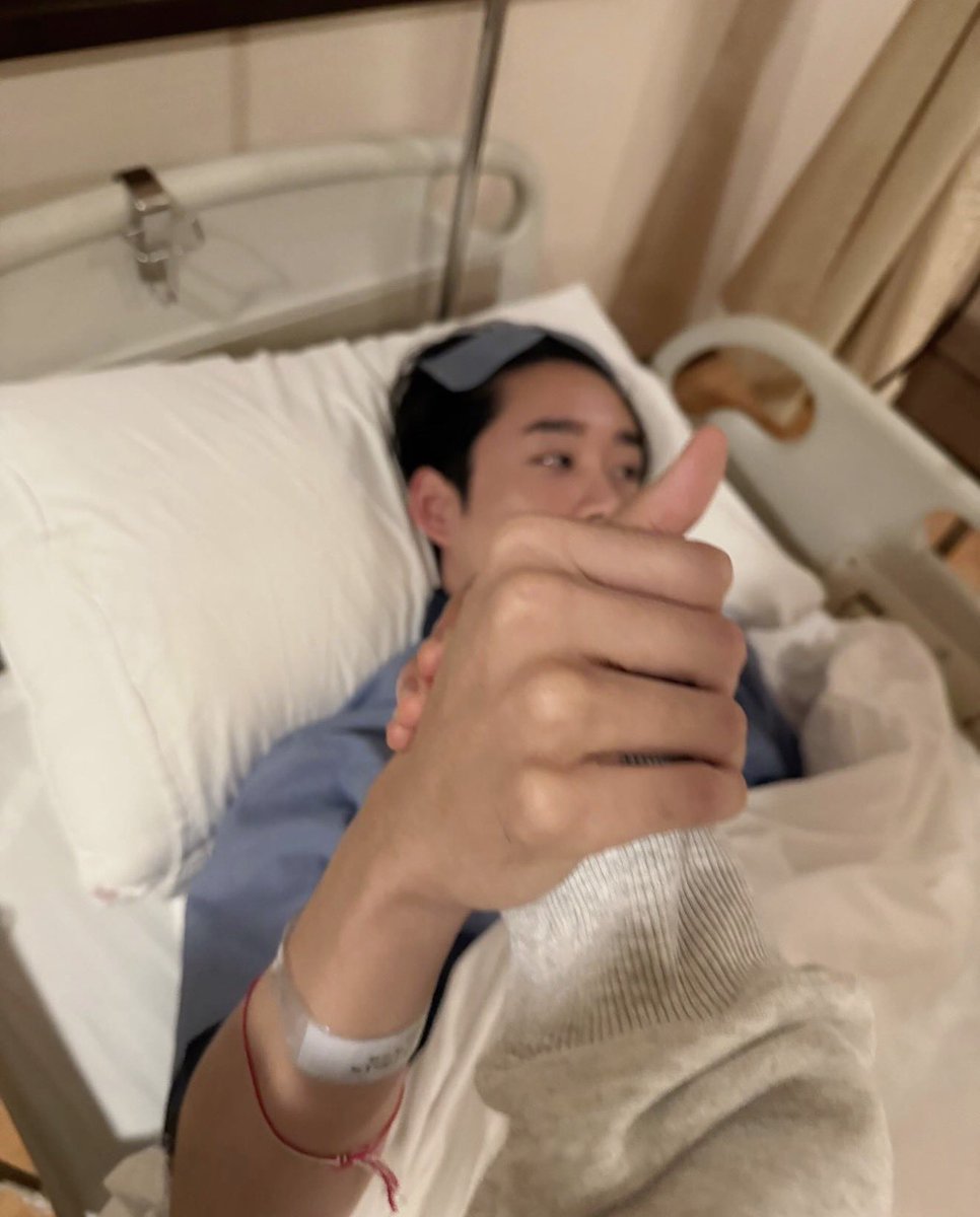 yngte's tweet photo. หัวแถวป่ะล่ะ https://t.co/7kvwE5wyhw