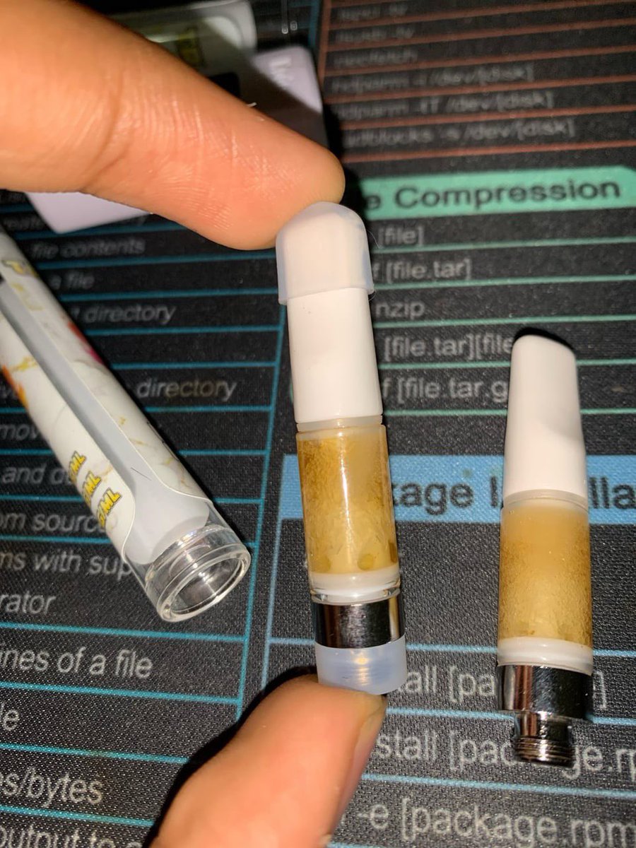 Zackbelushi's tweet photo. My first dmt cart🤩IM SO HAPPY lol
#drugtwt #dmt #drugs https://t.co/avRh37mdu2