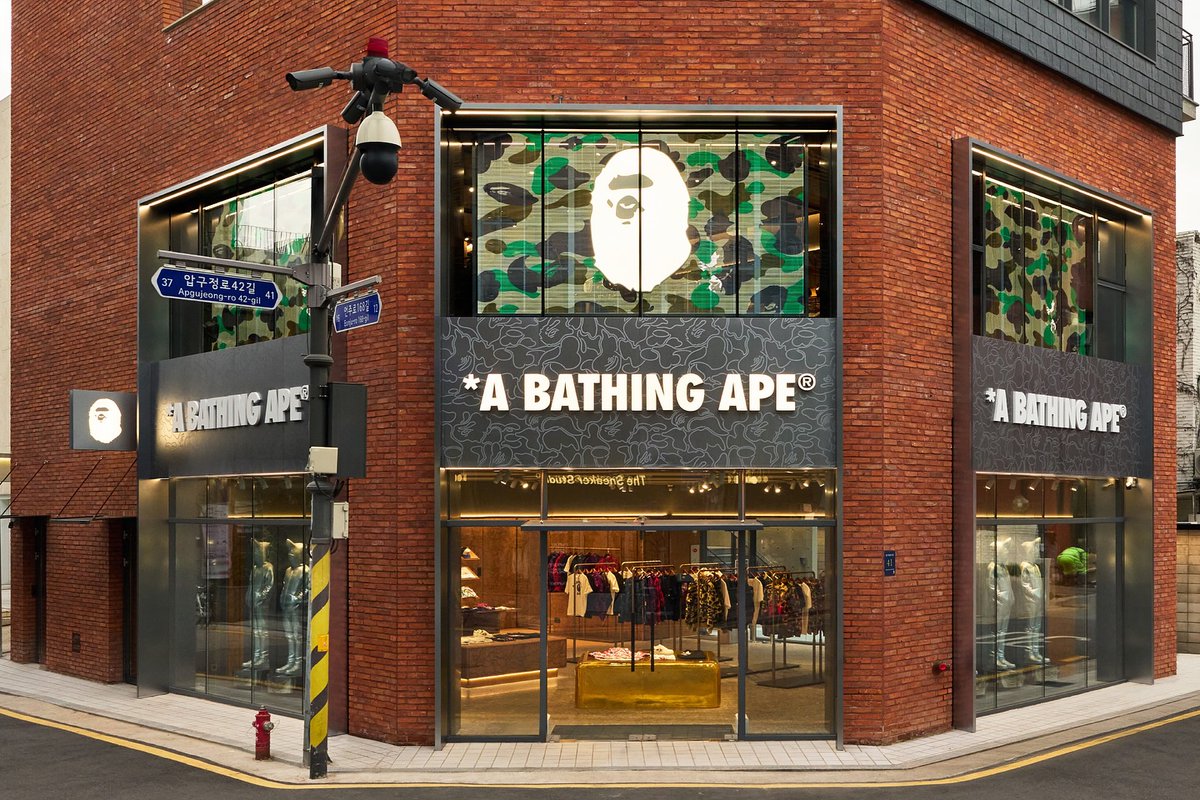 lngshotsched's tweet photo. [📆] 260730 #LNGSHOToday

LNGSHOT Fan Event
🏬 BAPE STORE® Dosan, Seoul 
⌚ 5 PM – 6 PM KST 
📍 645 Sinsa-dong, Gangnam District
🌐 https://t.co/ALoUM1Rhwz

✨ Only 500 raffle winners will be able to attend the fan event.

#LNGSHOT #롱샷 
#LNGSHOTSchedule https://t.co/Z7wfcNNPjG