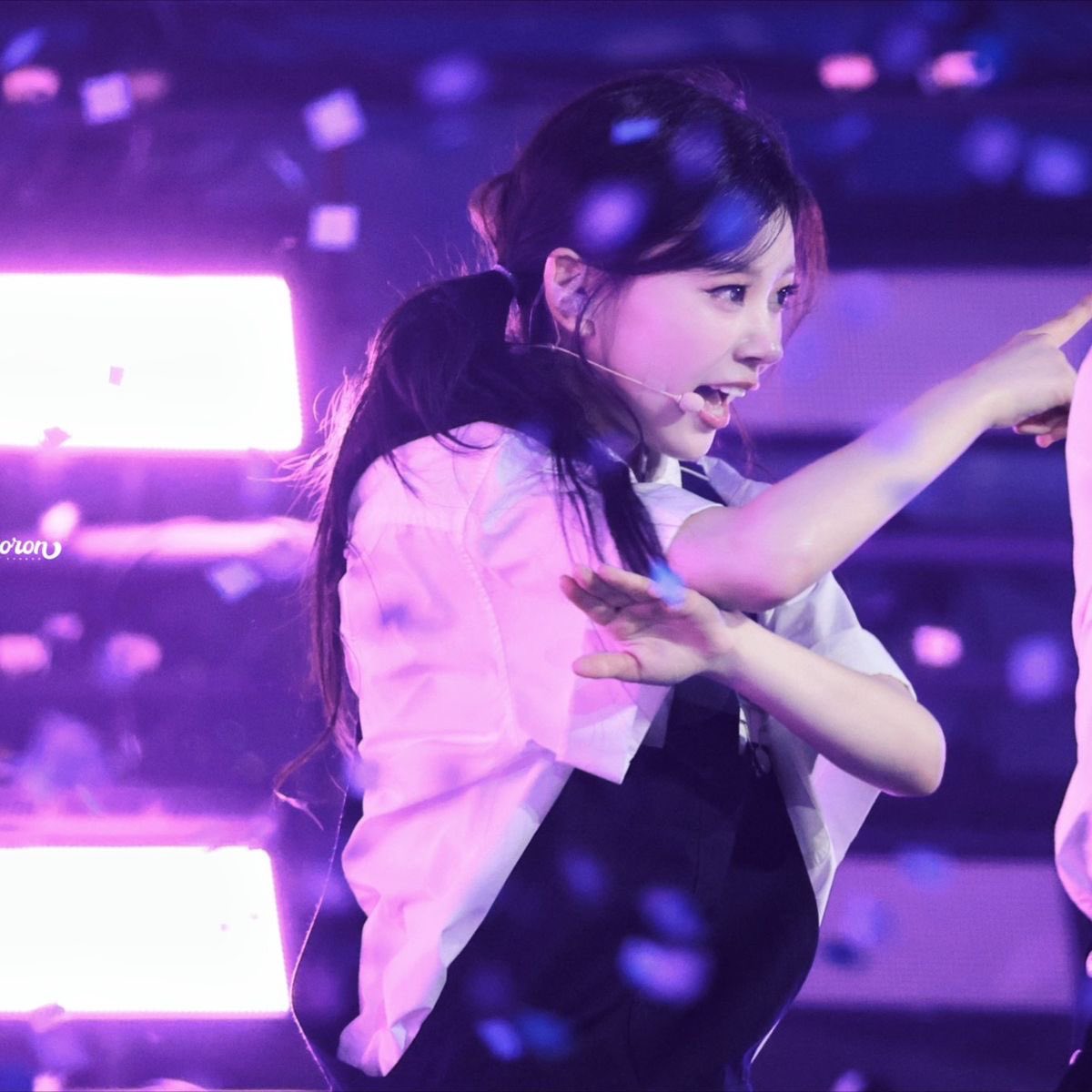 sakaiholic's tweet photo. plot twist ^-^ !! https://t.co/5twLQVFTuH