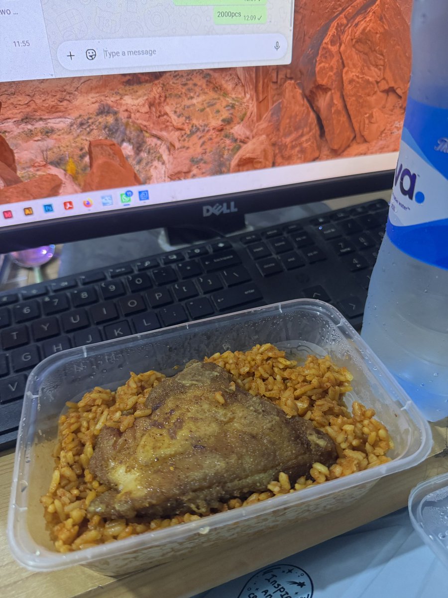 iam_Haitee's tweet photo. Thank you to the team @ChickenRepublic for reaching out. They even gave me extra rice to compensate me. I appreciate the swift response. https://t.co/r7attXTksi
