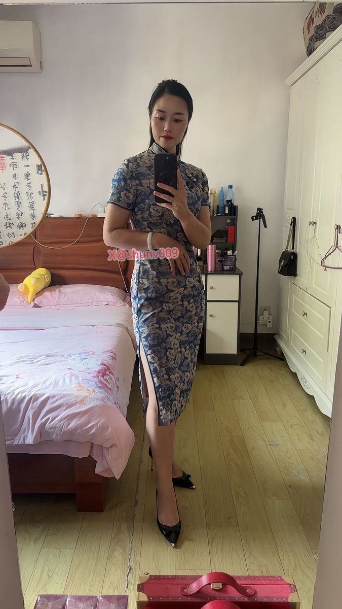 meiting09's tweet photo. 举手投足尽显妩媚，散发成熟气场。 https://t.co/7T1q9HM4B1