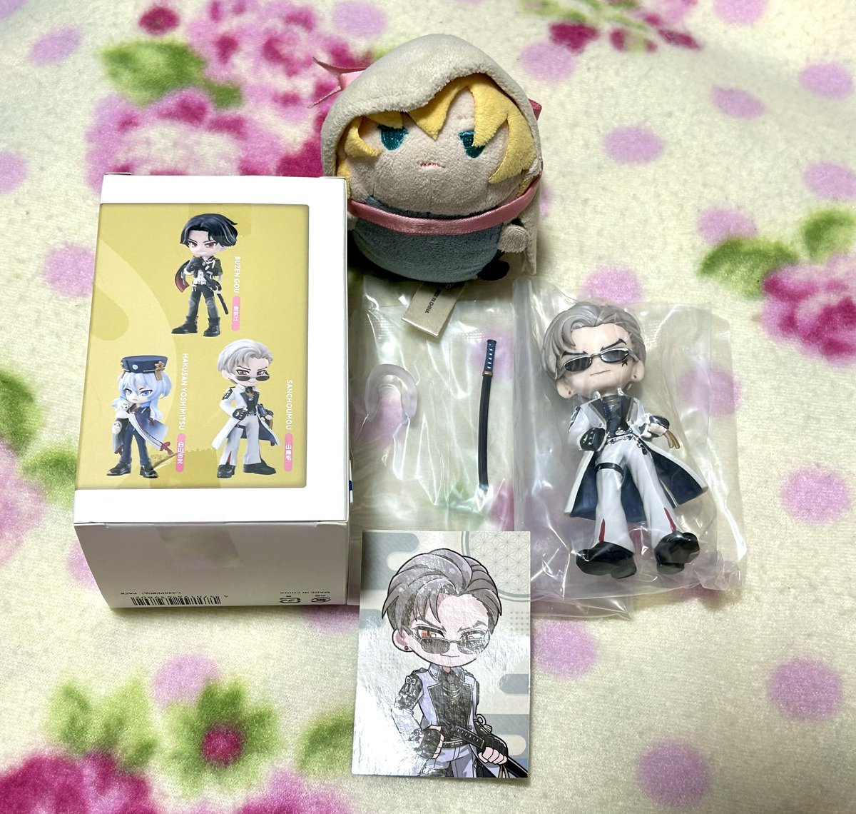 himetore_sab's tweet photo. 先日アニメイトで買ったものなんだけど、このフィギュア実際に手に取ってみるとは思わなかった。
ほんとクオリティ高くてすごく良くできてる！

…のだけど、実は白山君が一番欲しくて。

もし可能なら、「PalVerse＋ 刀剣乱舞ONLINE」の山鳥毛さんを、白山君と交換できる方居ませんか？
(↓続く) https://t.co/VaPC4P3Vp9