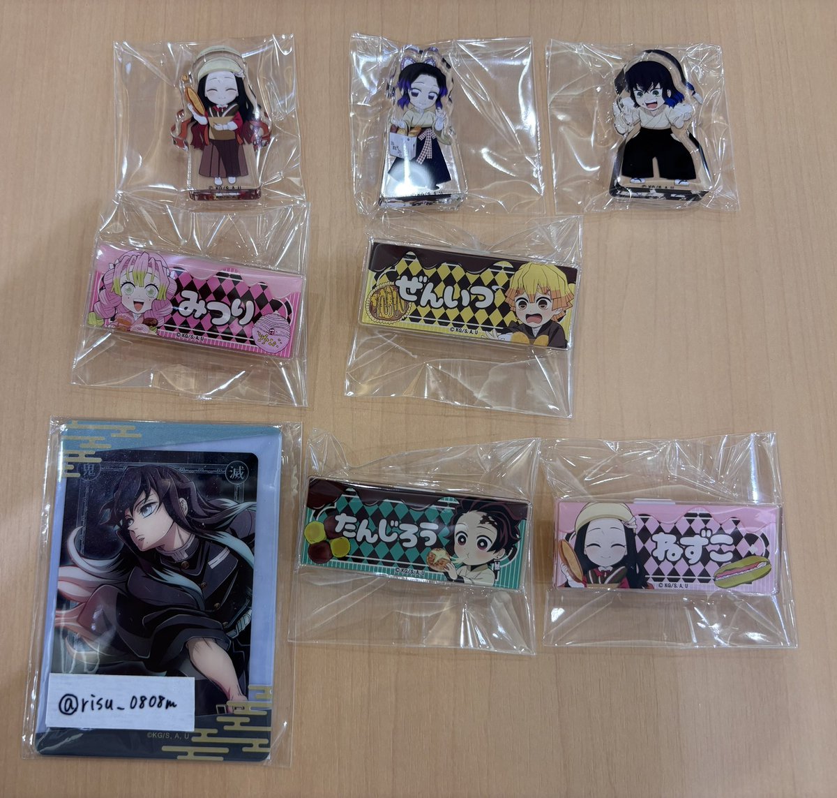 risu_0808m's tweet photo. 【交換/譲渡】鬼滅の刃 ハートブレッド アンティーク アクリルブロック ネームプレート パン浪漫 缶バッジ

譲→⭐︎蜜璃、◎しのぶ、◎炭治郎、善逸、◎伊之助、◎禰豆子、無一郎

求→定価+送料

コースターは2000/お迎え毎にお好きなものおつけします。⭐��お譲りは◎から同数~お迎えください
↓ https://t.co/wcvzgx34E4