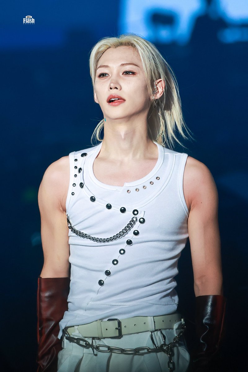 Flash_Felix0915's tweet photo. 260629 RUN IT Seoul D3 HD

#felix #필릭스 
#straykids     #스트레이키즈 https://t.co/5ZQEXDcxgy
