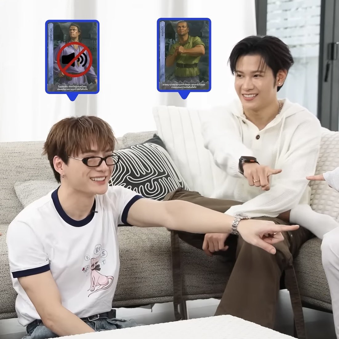 inthroughmist's tweet photo. คือสองคนนี้ไม่ต้องจุ๊ก็เหมือนจุ๊แล้วอะ55555 น้องน้อยของกลุ่มมาก

#ARMSHAREEP209
#คริสสิงโต https://t.co/NJPxQVqHF1