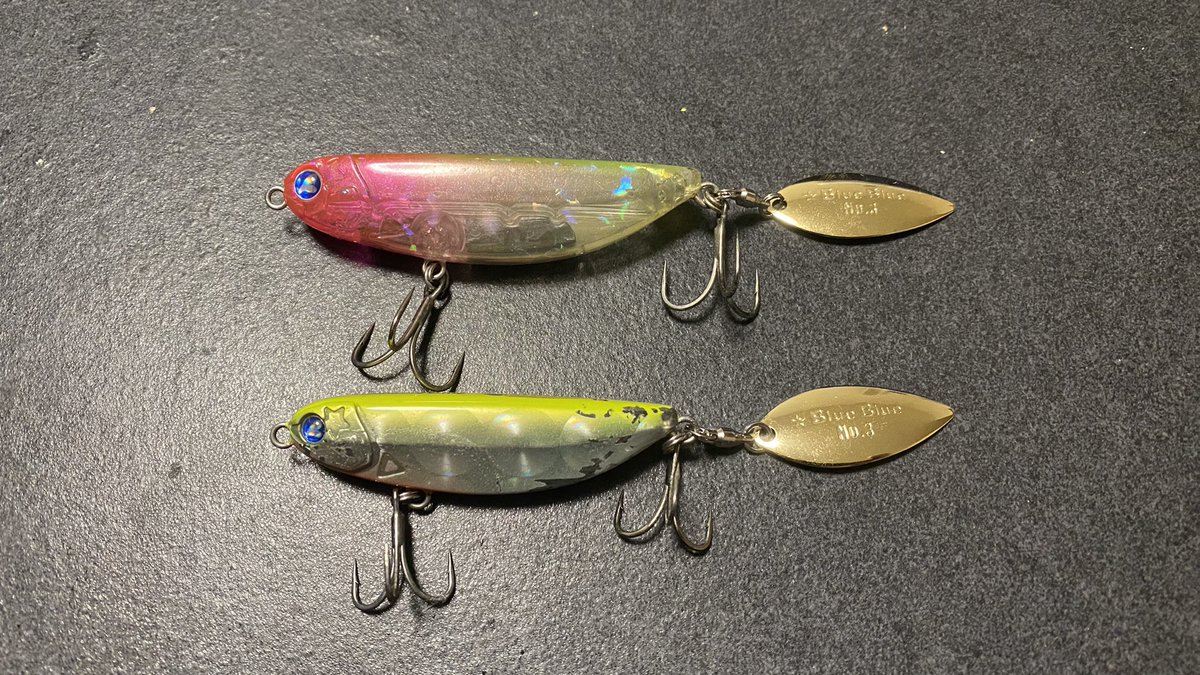 HHkaiHH's tweet photo. シャルダスでまだ釣った事なくてブレードをゴールドにしてみたんだけど、コレ付け替えるのメッチャ難くないですか？スプリットリングが小っちゃくてマジ開かないし、開きすぎると閉じなくなるし1時間位苦戦したかもw誰かコツあったらお知恵て下ちぃw
#BlueBlue 
#シャルダス https://t.co/U8FufZLA7E