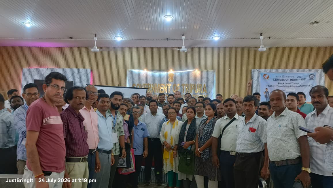 dmkhowai's tweet photo. Census Kits distributed to Enumerators &amp; Supervisors under Kalyanpur RD Block to support smooth and efficient #Census2027 field operations. Wishing all field functionaries a successful enumeration drive.
#Kalyanpur #KhowaiDistrict #TeamTripura #FieldOperations https://t.co/I1gf5eEuwM