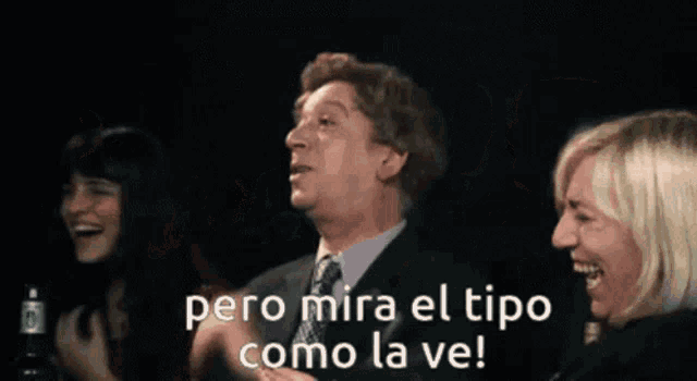 tincho0610's tweet photo. @rinconet Dejó una sentencia como primicia exclusiva: "alguno va a ganar y otro perderá". En todos los casos el 'presiduende' no tiene ninguna responsabilidad, aclaró luego, mientras se servía el cuarto café y se guardaba unos bizcochos en el bolsillo. https://t.co/Ao7m6FJFTo