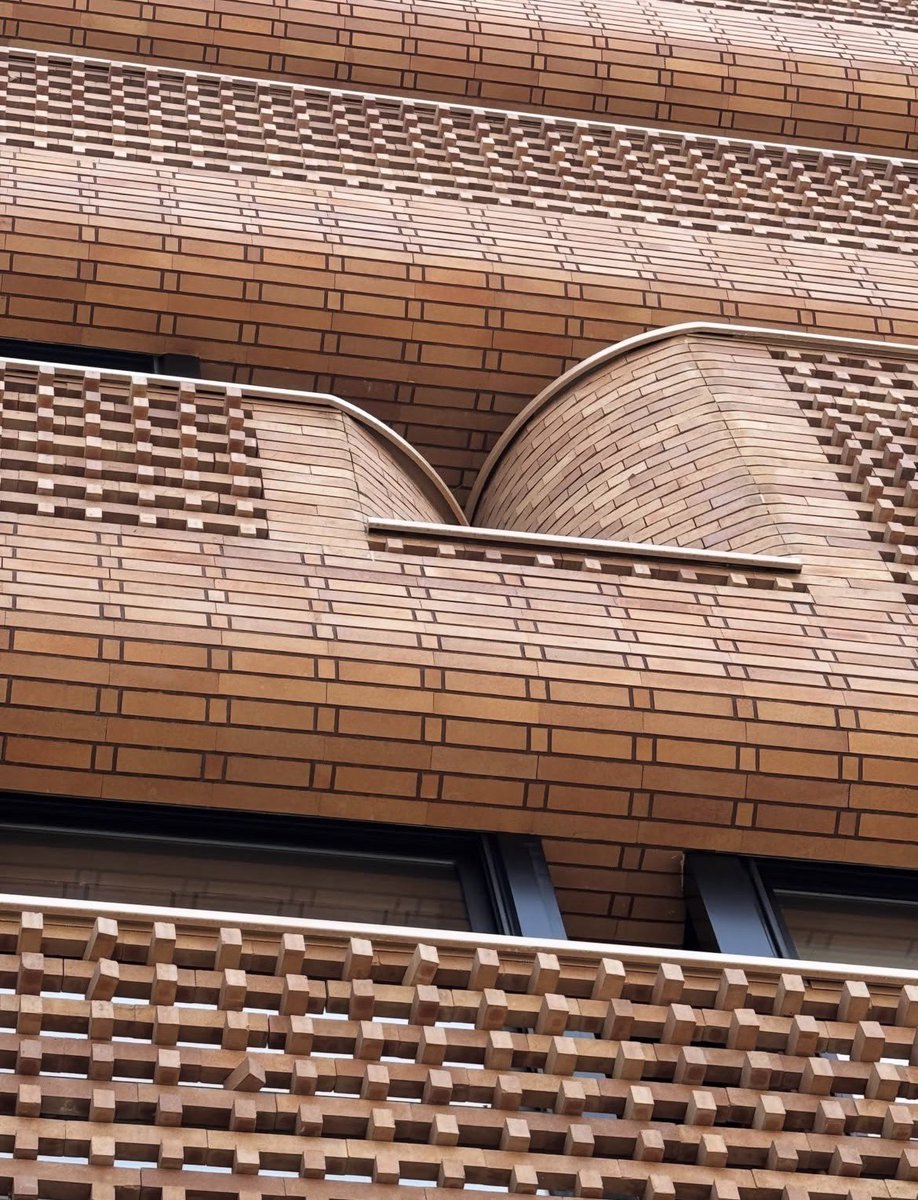SustainableTall's tweet photo. Looking up at this *amazing* brickwork in a new apartment building in Tehran by architect Raouf Ghasemi…

However, there’s one brick here which will upset those with OCD (try to find it!) https://t.co/ArOPdp6iqB