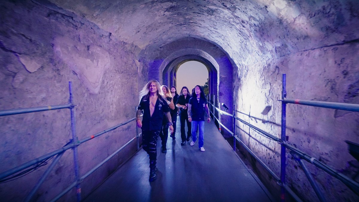 OfficialDukeTV's tweet photo. Fantastic evening with @ThisIsSavatage at the Pompeii Amphitheater in Italy.
Such a special and emotional show with an orchestra, in one of the most historic places!
Thanks to Savatage band, crew, and management for this amazing opportunity.
🎥 Videos soon 🔥
#Savatage #Pompeii