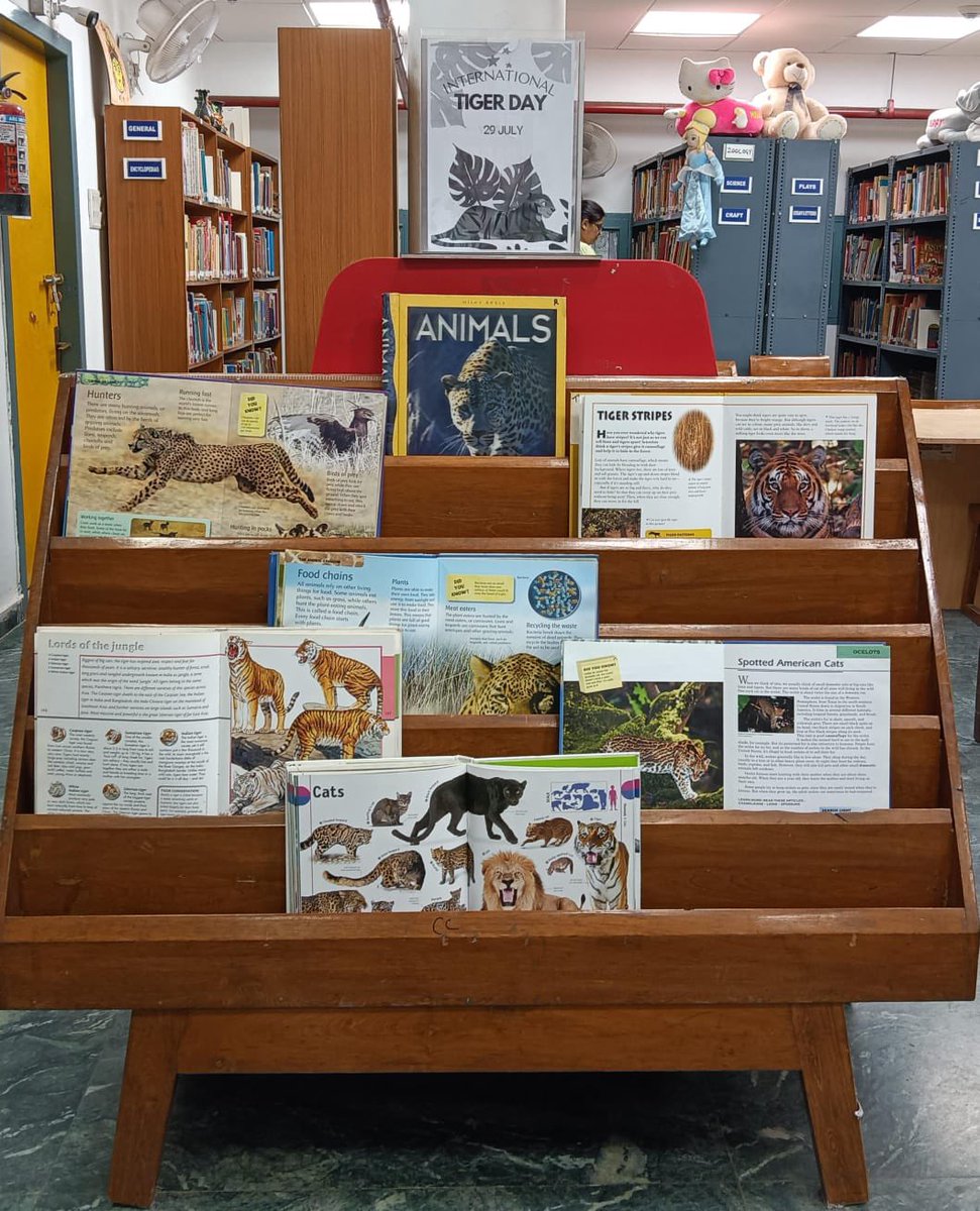 TSCSLibrary's tweet photo. Book Display organised in Library on the occasion of International Tiger Day today #InternationalTigerDay @RrrlfKolkata https://t.co/YTpn8QkXZt