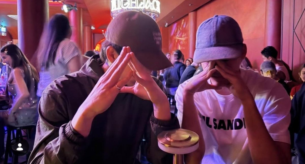 zybrowniee's tweet photo. APALAH KITA TANPA KO KEVIN GUYS, MOMEN SE ANJAY INI DI KEEP MEREKA SENDIRI, AKDBJDNSKS JOSSGAWIN JANGAN PELIT-PELIT DONGGG

#JossGawin https://t.co/cp7tXHXJdH