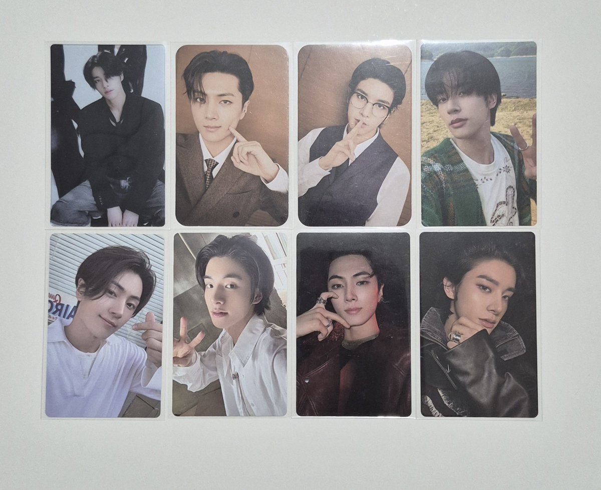 blumorn's tweet photo. WTS Want to sell INA🇲🇨. 
(Take all 100k, co 99 perak)
•Include all
•Take all only
•Split pay
•Co by oren 🍊
📍Dom Jakarta Barat
#Enhypen #ensell https://t.co/k25sogGN68