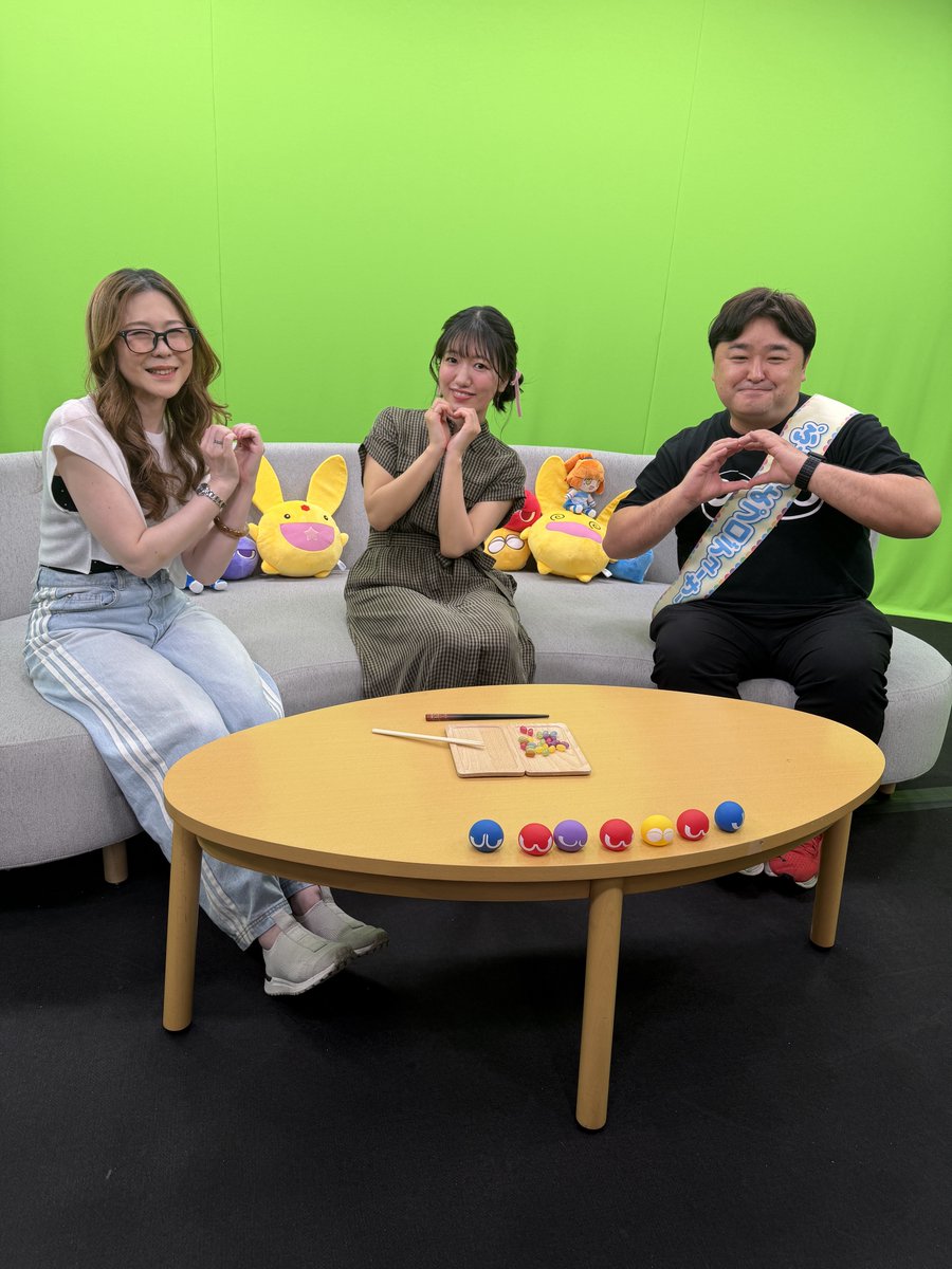 puyoquest's tweet photo. 「ぷよぷよ ぷよっとじかん」の配信を終了いたしました。ご視聴ありがとうございました。
 
番組の感想は、ハッシュタグ「#ぷよっとじかん」にてお待ちしております。

なお、番組内でご案内いたしました視聴特典（魔導石24個）の受け取りキャンペーンを開催中です。
番組内のQRコードよりお受け取りください。

▼アーカイブはこちら
https://t.co/lpSwyfpq8X
