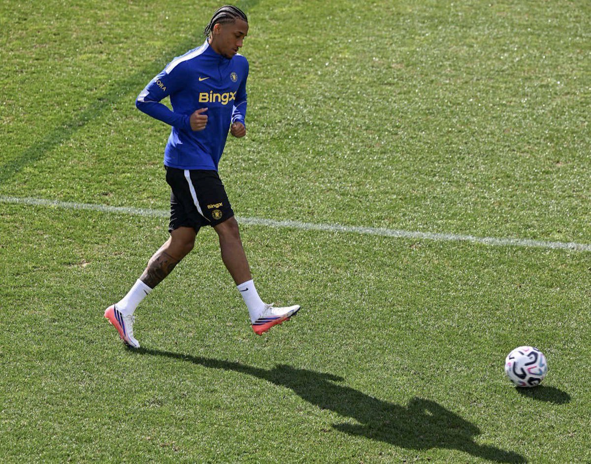 Jam28CFC's tweet photo. Joao Pedro during today's training 
Let's go Blues 💙💙💙🥶🥶🥶
#CFC https://t.co/7ay6I0AH8e