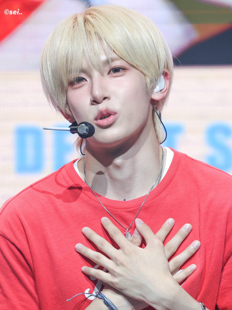 satis_wav's tweet photo. 2607076 데뷔 쇼케이스 #마사토
거칠어진 숨이 자꾸 뛰는 심장이
#VAYONN #베이온 #MASATO https://t.co/M42EfZE3I2