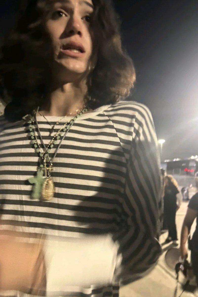 romatcha's tweet photo. He loves a loud patterned shirt https://t.co/av72eaJRLy