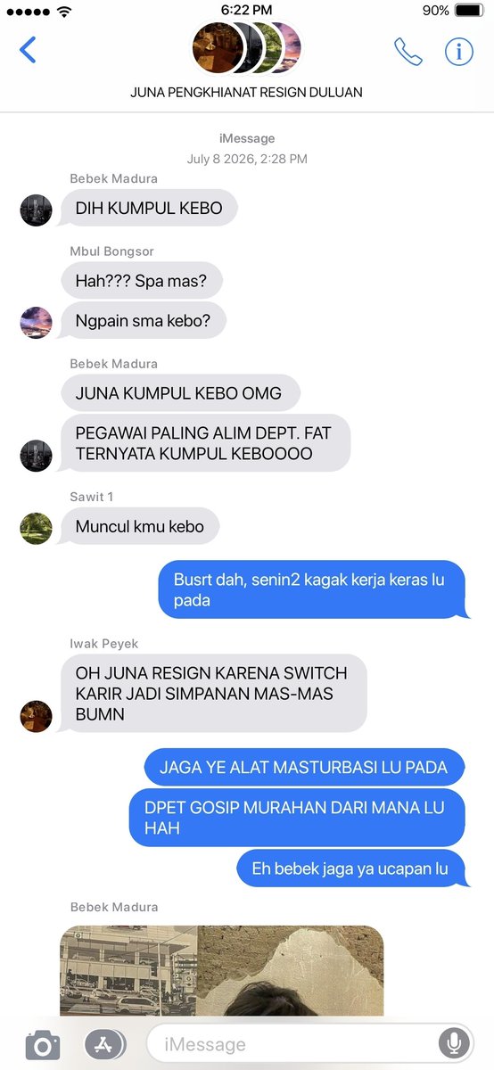 _hzelnutlatter's tweet photo. A #SparkSun onetweet au
Dari universe "Serumah π‘"
"Tentang sobat-sobat Una setelah ditinggal resign."
CW // implied but not canon #AllSun , suggestive , harsh words https://t.co/Uh0SUjVMo8