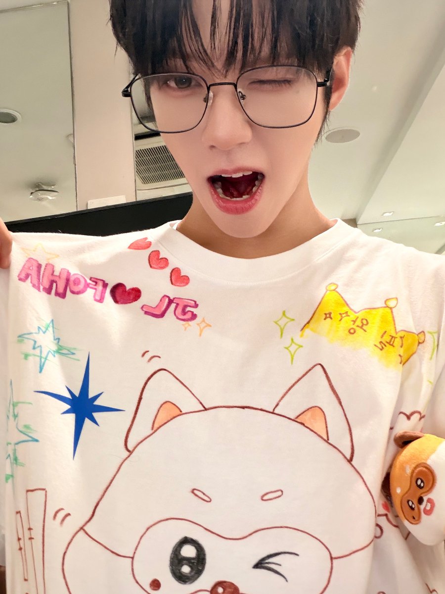 STEJAY_official's tweet photo. 07292026 | WeVerse Update (1/2)

I’ll keep this memory forever with me ~ 
wherever you are, we are always with you 🥹🇵🇭

🔗https://t.co/pgnNzERNY5

#JL #제이엘 
#AHOF #아홉 https://t.co/7AtOqkphb1
