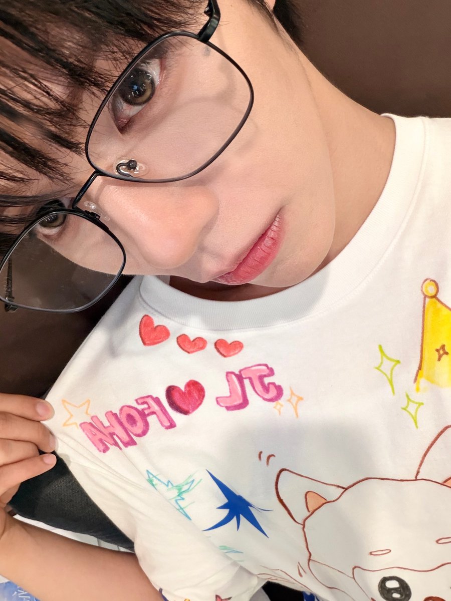 STEJAY_official's tweet photo. 07292026 | WeVerse Update (1/2)

I’ll keep this memory forever with me ~ 
wherever you are, we are always with you 🥹🇵🇭

🔗https://t.co/pgnNzERNY5

#JL #제이엘 
#AHOF #아홉 https://t.co/7AtOqkphb1