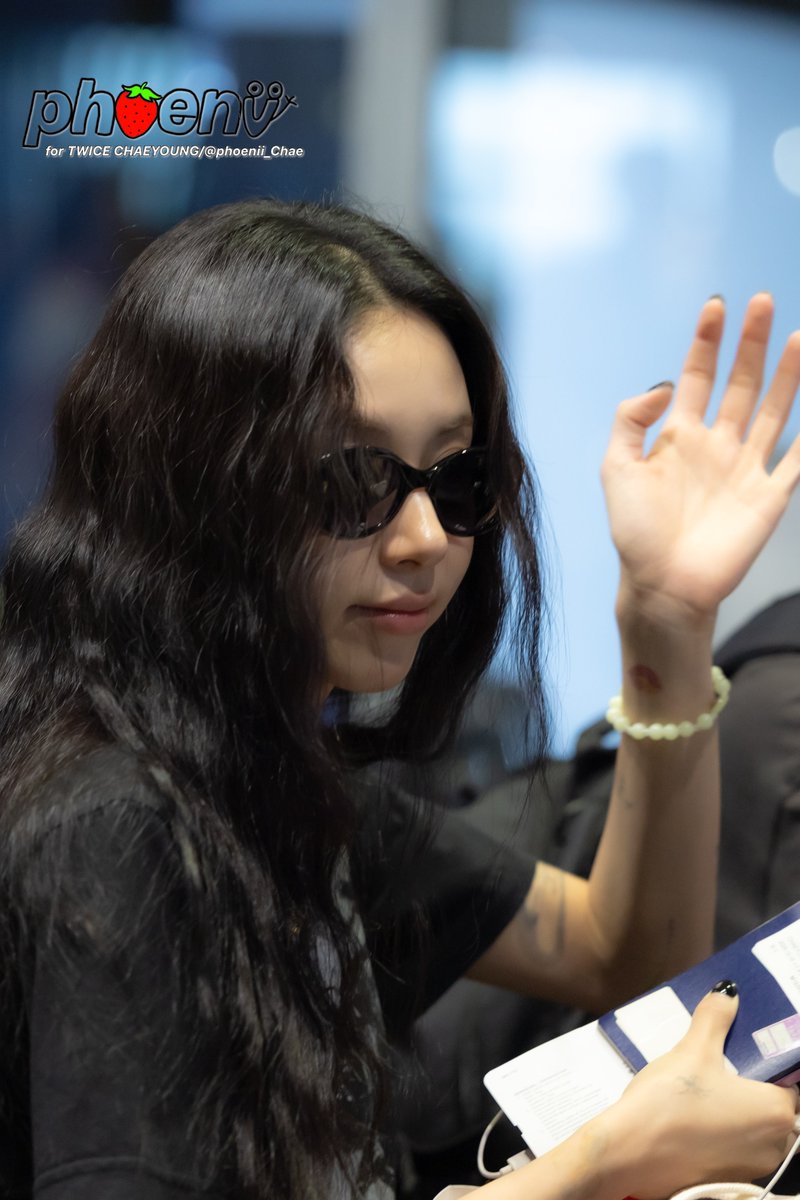 TwiceMalaysia_'s tweet photo. After 7 years, Chaeyoung is back in Malaysia. 🇲🇾 https://t.co/ZgMDQFFuyB