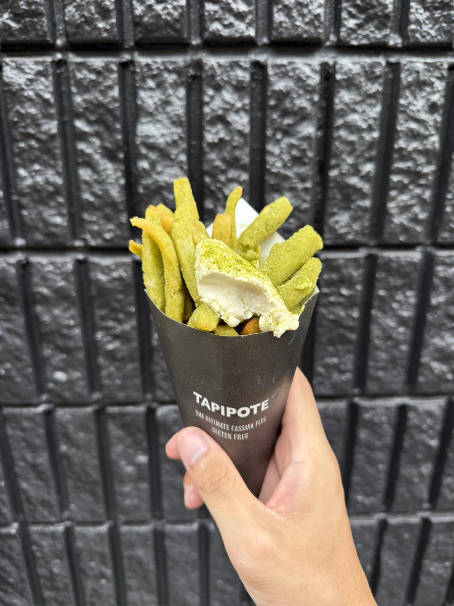 mogumarugourmet's tweet photo. 【TAPIPOTE】
6月15日にオープンしたポテト専門店🍟
タピオカの元になるキャッサバを使っててもちもちとした食感が他のポテトと違って楽しかった！ https://t.co/NyFZEcyODR