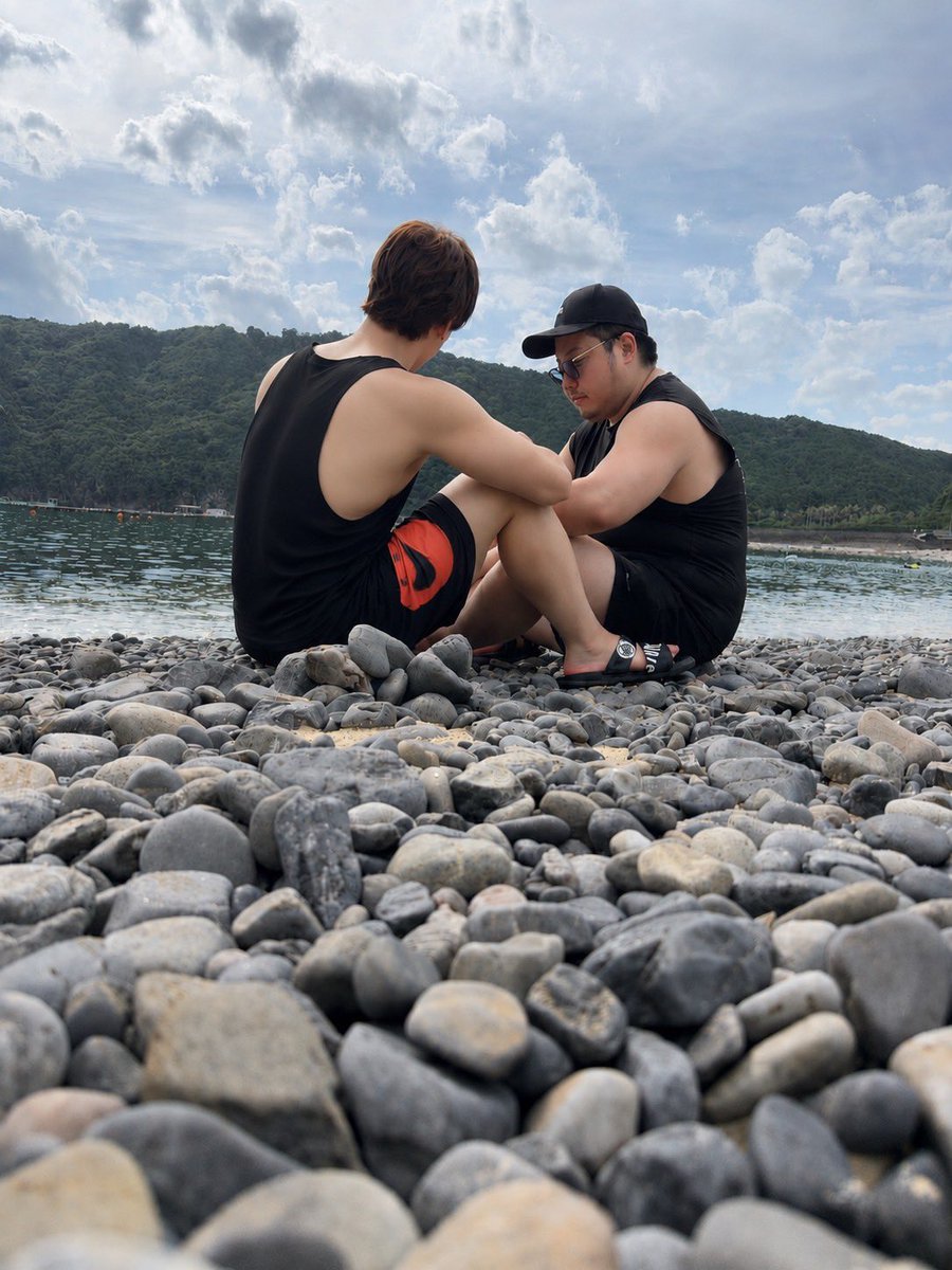 yushitowa's tweet photo. 🏖️🏖️

#ゲイカップル https://t.co/Lxac3I67VD