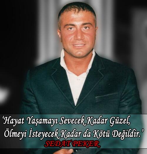 KIRIM34TATAR's tweet photo. Suçlamıyorum onu,umut vermedi bana Allah'ı var,
Biz kapıldık sevdasına,
Gözlerime görme diyemem ki,yüreğime sevme diyemem ki,
Yürüdüğümüz bu kutsal yolda yürümek cehennem de olsa yürürüm,
Senin İcin olmekse kaderim o kaderin ellerinden operım reyısım @sedat_peker 
#SedatPeker https://t.co/CgBaHXBT0S