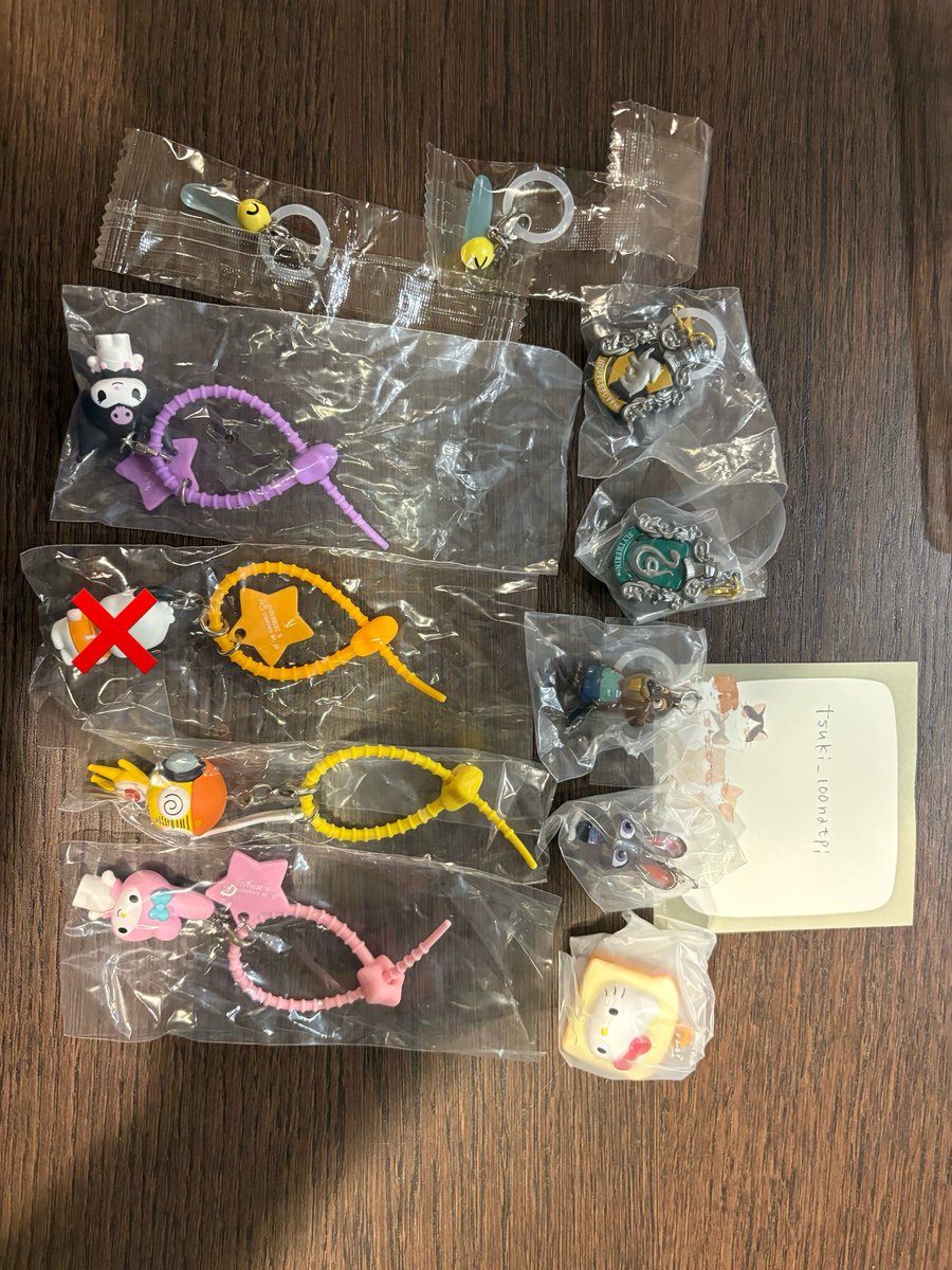 tsuki_100natpi's tweet photo. 【交換】
ななほしカラフルマルチチャーム ケロロ しょくぱん ニャッキ ハリーポッター ズートピア めじるし
譲⭐️写真の物 （ クロミ マイメロ キティ クルル スリザリン ハッフルパフ ジュディ ）
求⭐️マルチチャーム▶︎ シナモロール タママ めじるし▶︎バボちゃん スヌーピー けろけろPEZ https://t.co/MOMy8aeCRZ