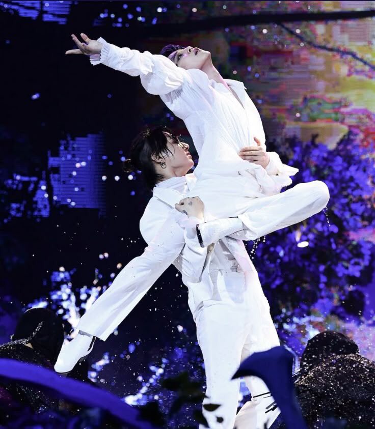 resurgram666's tweet photo. @karkonzana Jikook Ace Duo https://t.co/HpPQBzmOxe