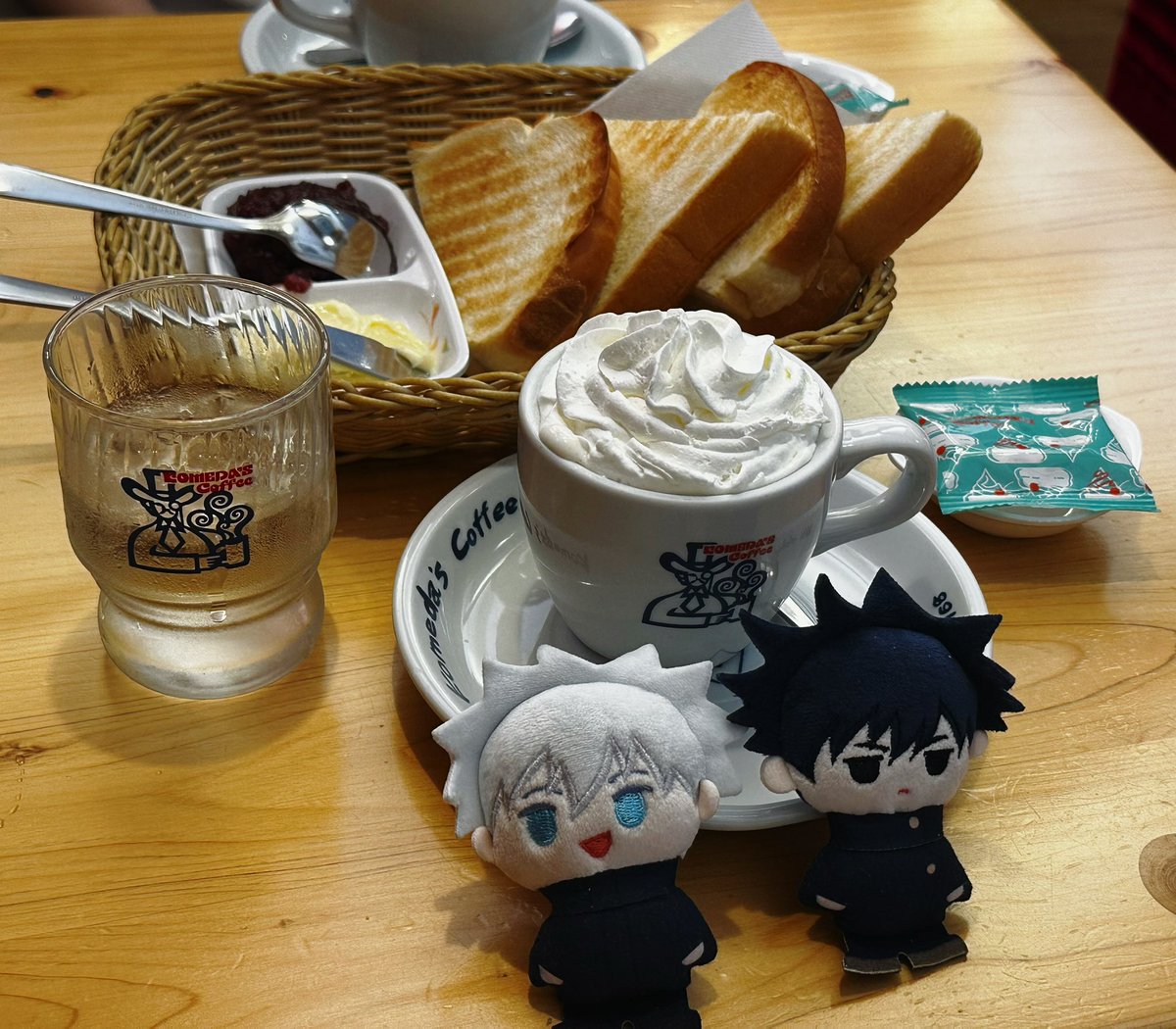 ACSakataJunko's tweet photo. 再见布丁😭再见鸡翅😭再见猪排😭再见小仓吐司😭再见维也纳咖啡😭我回上海了🏳️我下次一定来住名古屋站上方的hotel🏩🩵💚 https://t.co/JiR2UffWoO