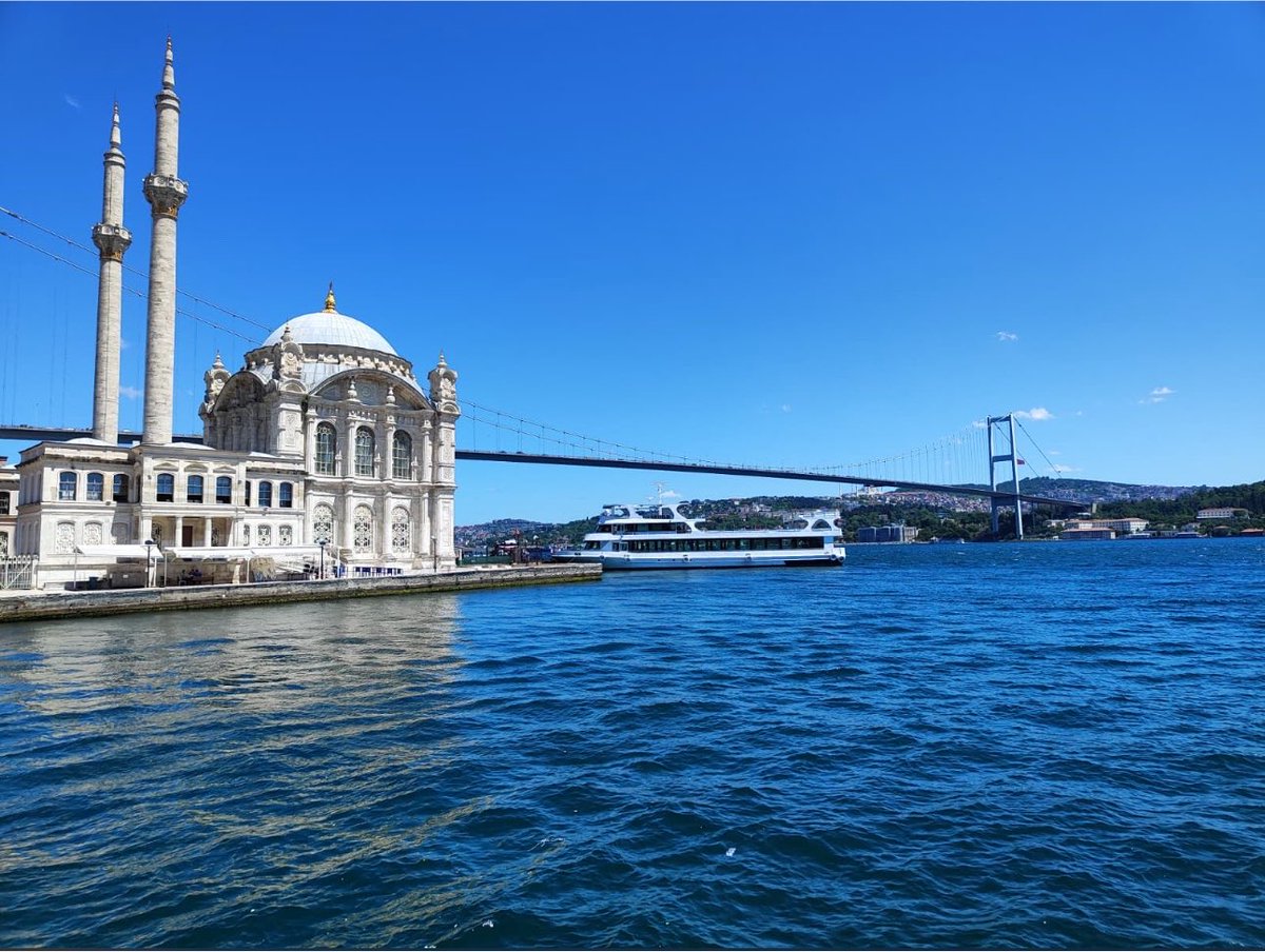 rj001d's tweet photo. Ardımda güzel hatıralar, önümde ise Rabbimin yazdığı yeni bir yol var. Ayrılık hüzün verse de, tevekkülüm Allah’adır. Elhamdülillah. https://t.co/ALfnSK8NRX