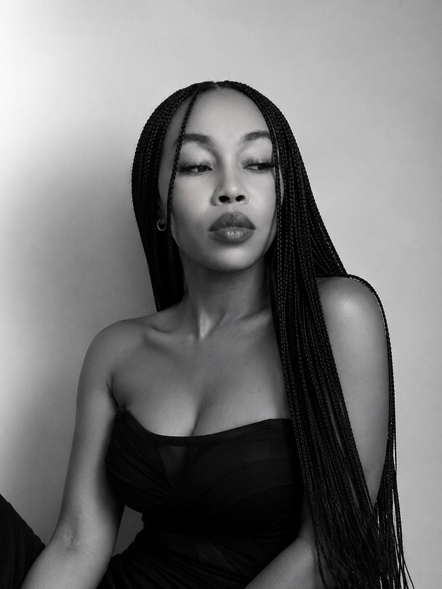 ClaraFundi's tweet photo. 🖤!! https://t.co/4dcfgBdJwM