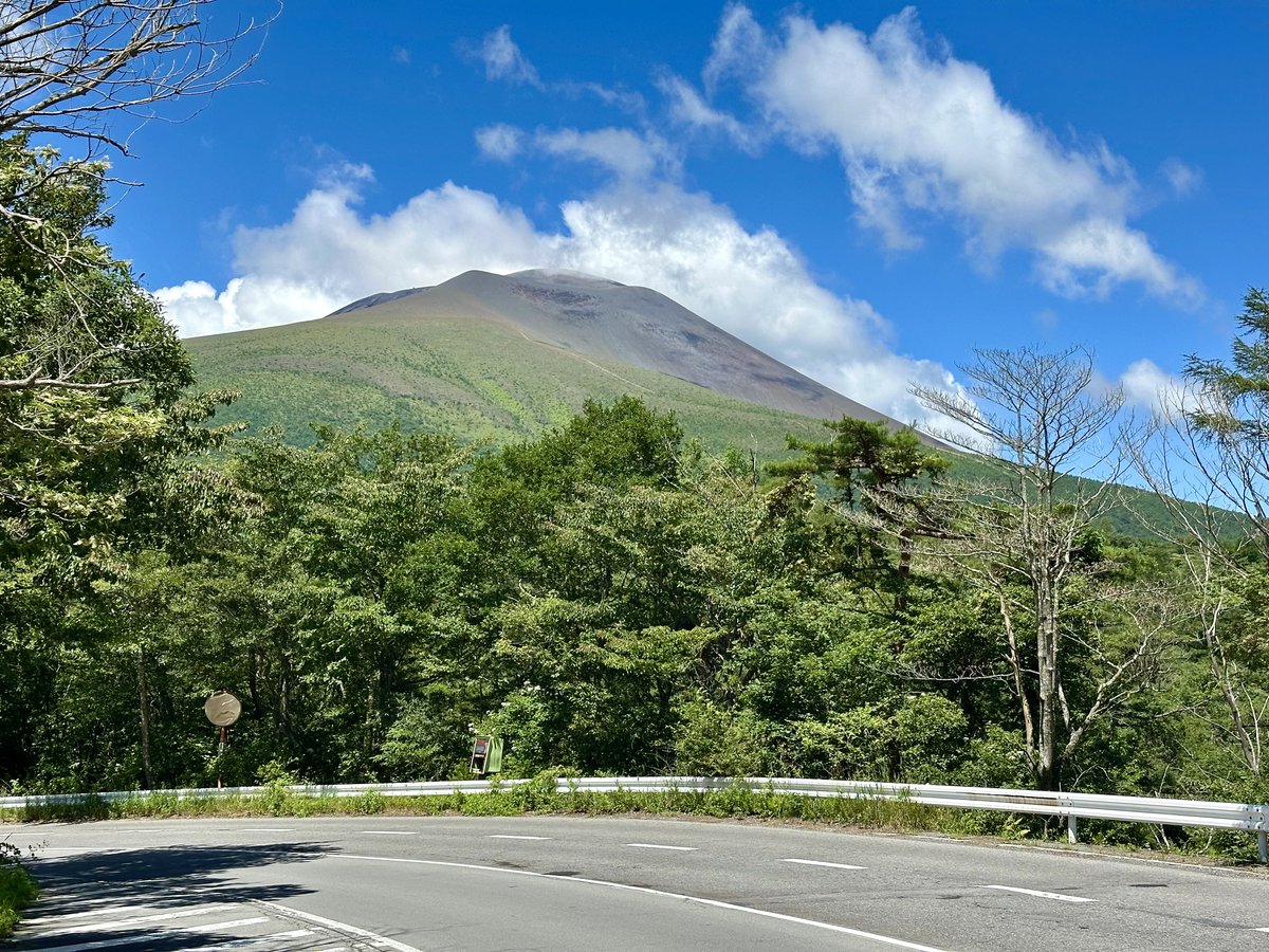 DoubleSlashLab's tweet photo. 完全に行程間違えた今日の浅間山🏔️ https://t.co/nEerzJxHjb