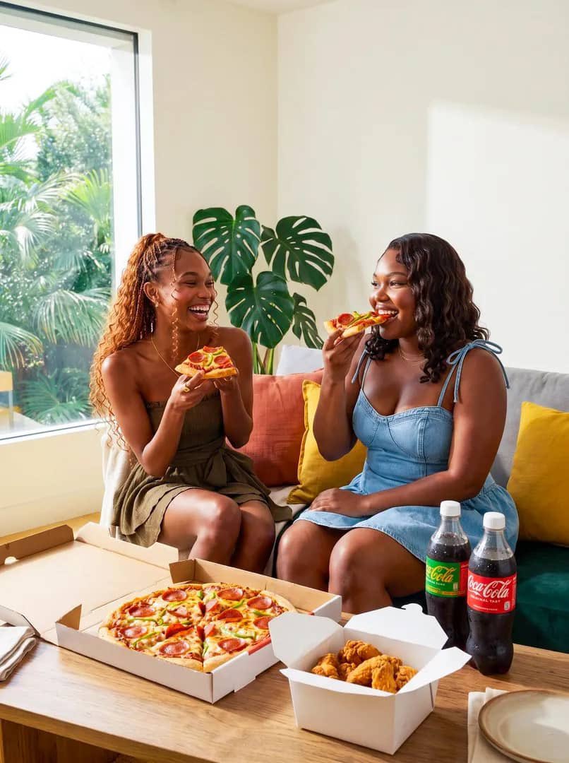 Richard_Ugo_'s tweet photo. Great meals create great moments. Whether it’s lunch, dinner or a weekend treat, the Simba’s Pepperoni combo brings premium flavour without stretching your budget. #SimbaPepperoni https://t.co/8PyjpW5gbf