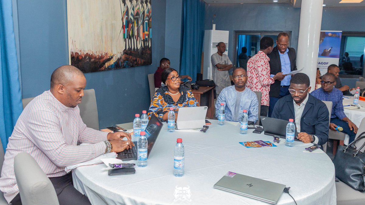 gouvbenin's tweet photo. Gouvernement ouvert : Le Bénin engage la co-création de son premier Plan d’action national

Le Bénin concrétise son engagement en faveur d’une gouvernance ouverte. Près d’un an et demi après son adhésion au Partenariat pour un Gouvernement Ouvert (PGO) en janvier 2025, le pays a organisé du 27 au 31 juillet 2026 à Cotonou un atelier national d’appropriation des principes du PGO.

🌐 Retrouvez l'article intégral et les photos officielles sur ce lien => https://t.co/UNcjL2VDOV