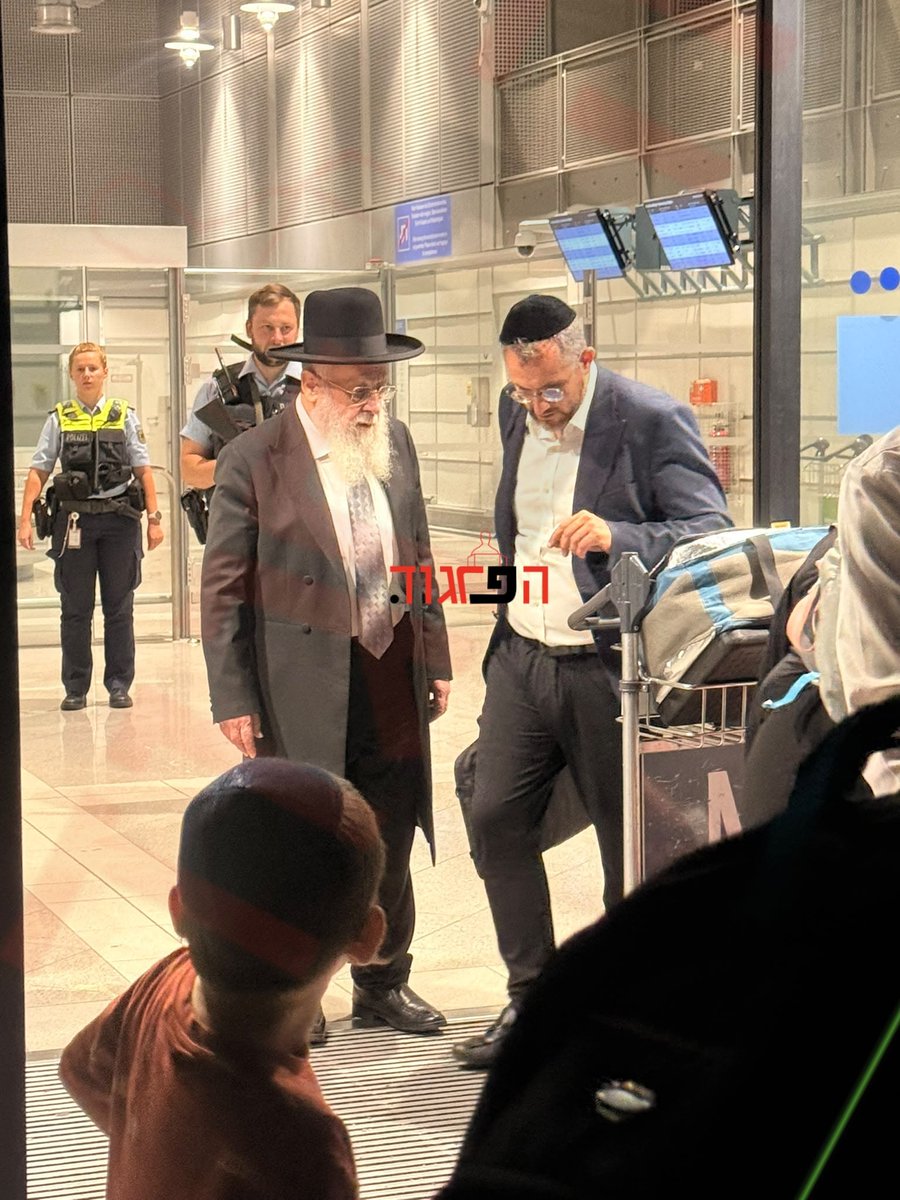 דברים כהוויתן tweet media