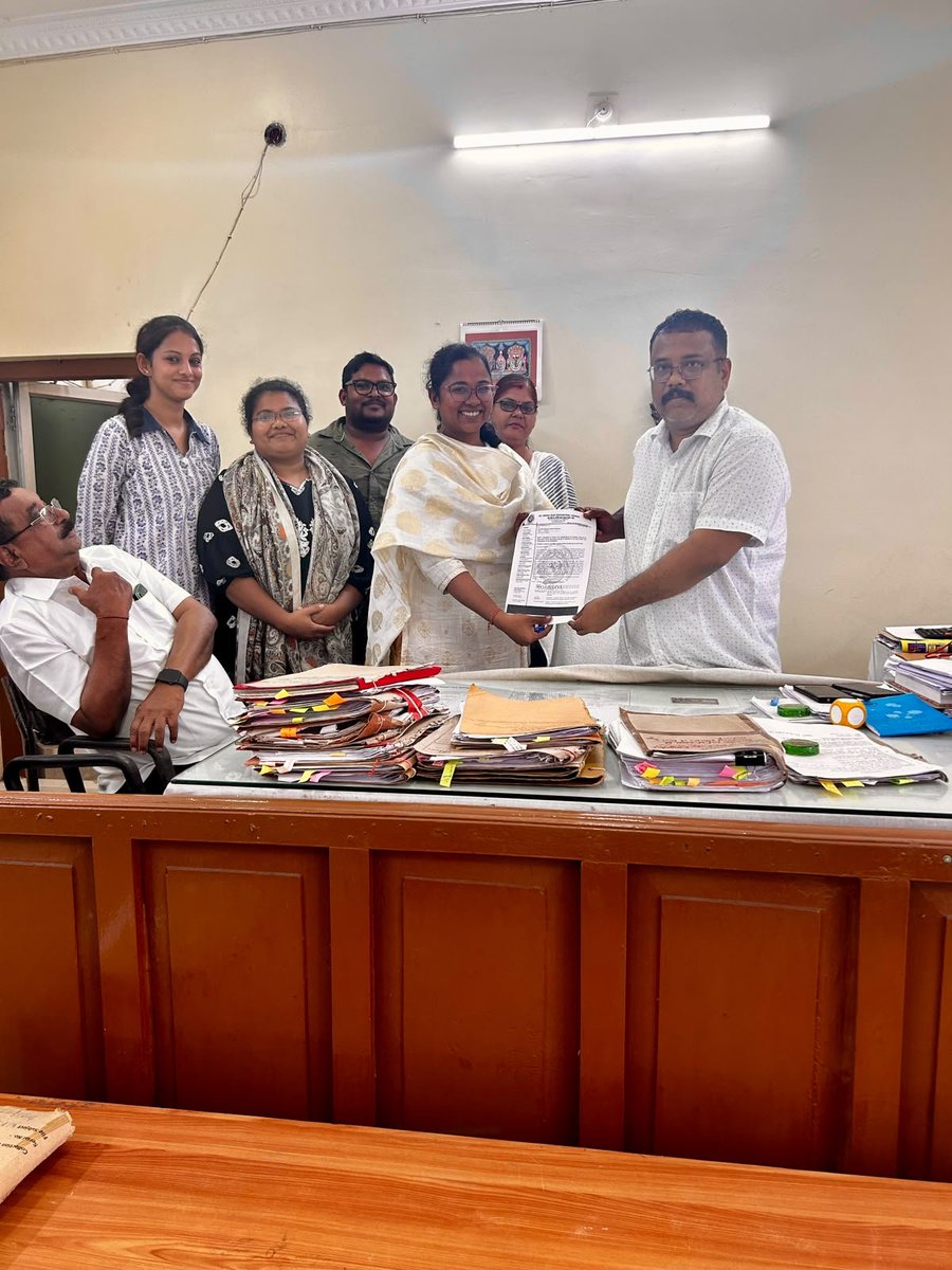 AllOdishaBsso's tweet photo. The Team SS&amp;EPD Puri have submitted the Memorandum of Demands to The Collector and DM, Puri for Kind Consideration and onward submission to the government. @SSEPD2 @NityanandaBJP https://t.co/UUIJW5cn28