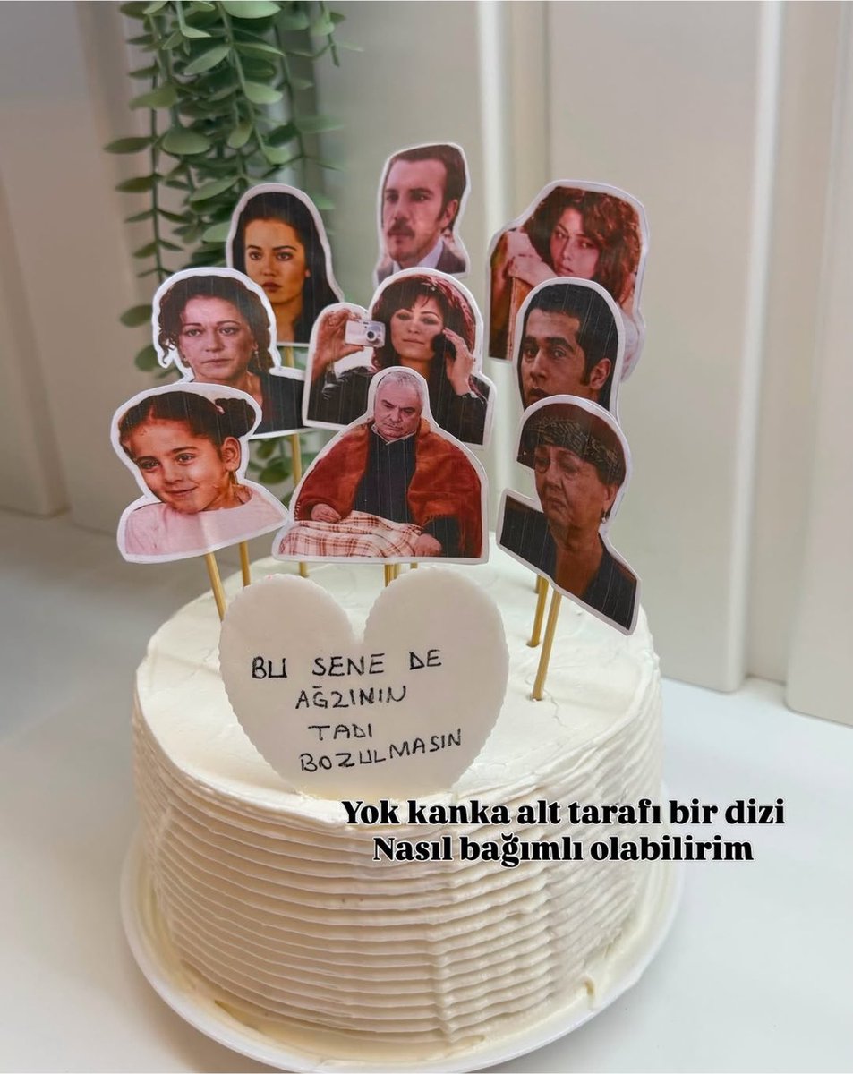 tvlegendstr's tweet photo. Yok kanka alt tarafı bir dizi https://t.co/FjGsxXs9g9