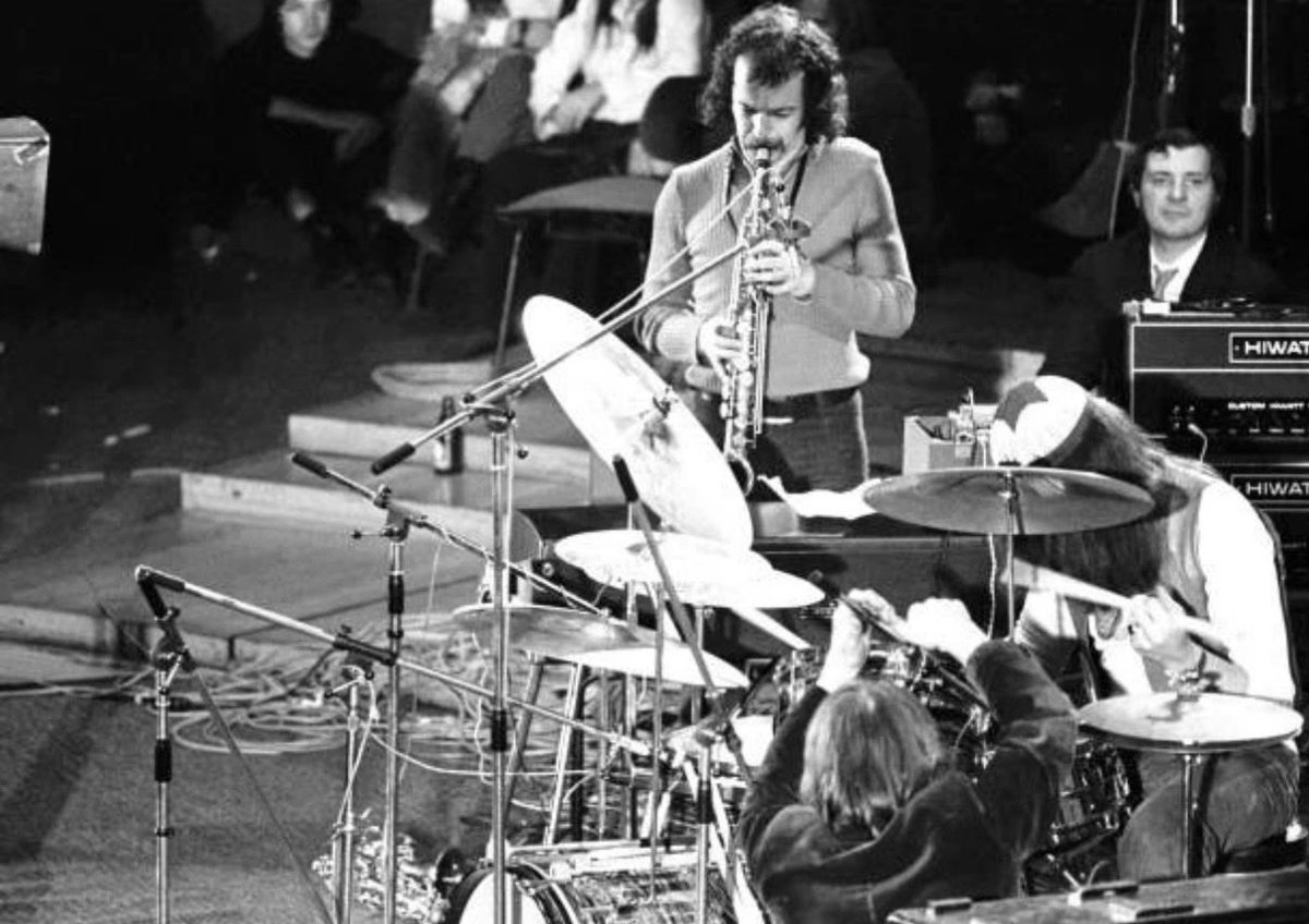 ChingGisIII's tweet photo. #softmachine #eltondean #hughhopper https://t.co/vCdREA8KDl