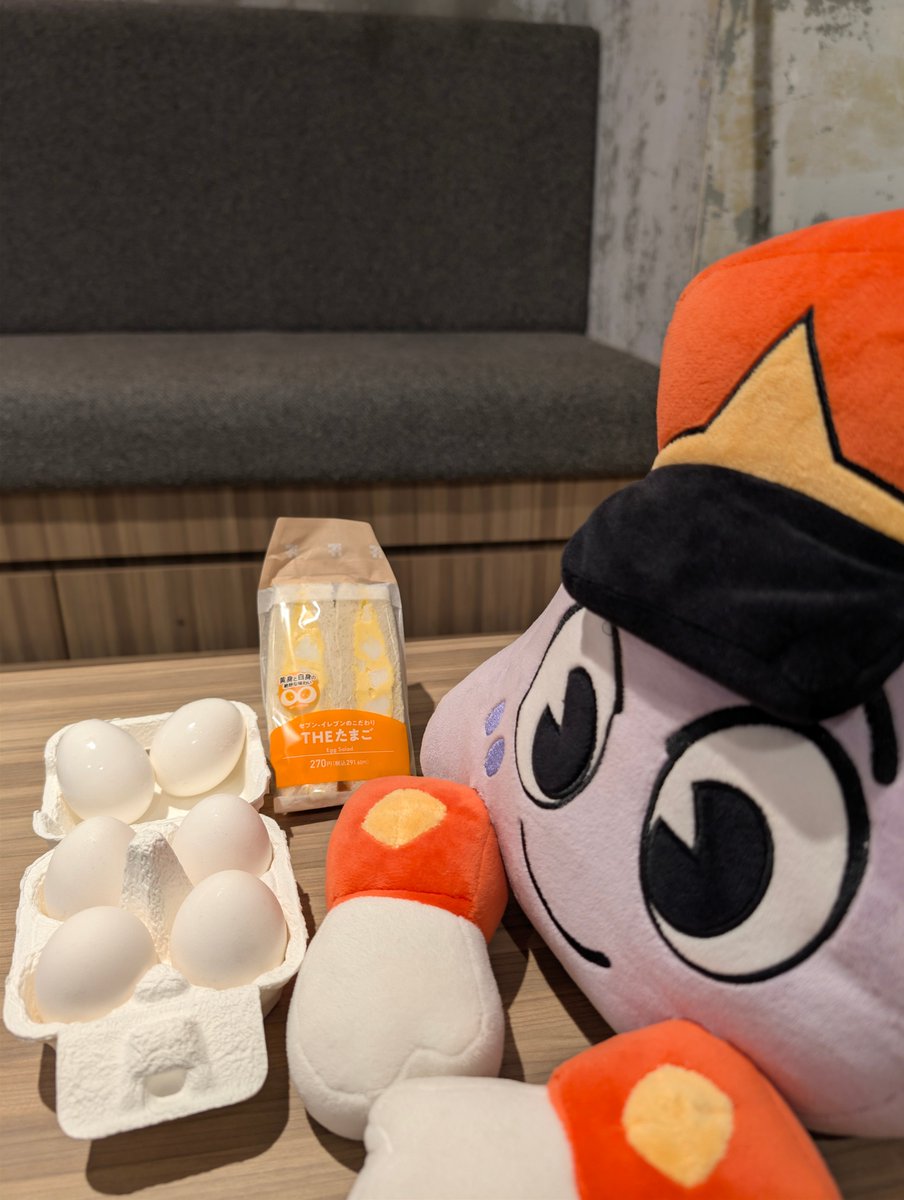 Koiverse_'s tweet photo. Ohayo gozaimasu, Pip-desu 🇯🇵

I love Japanese egg sandwiches! I add a secret ingredient to make them more tasty: Egg pixels, of course! 🍳

I'm preparing them so I have a nice snack while playing the game 🥪 will you guys have snacks for when the Egg Hunt 2026 is up? https://t.co/Cf3RumuC9U