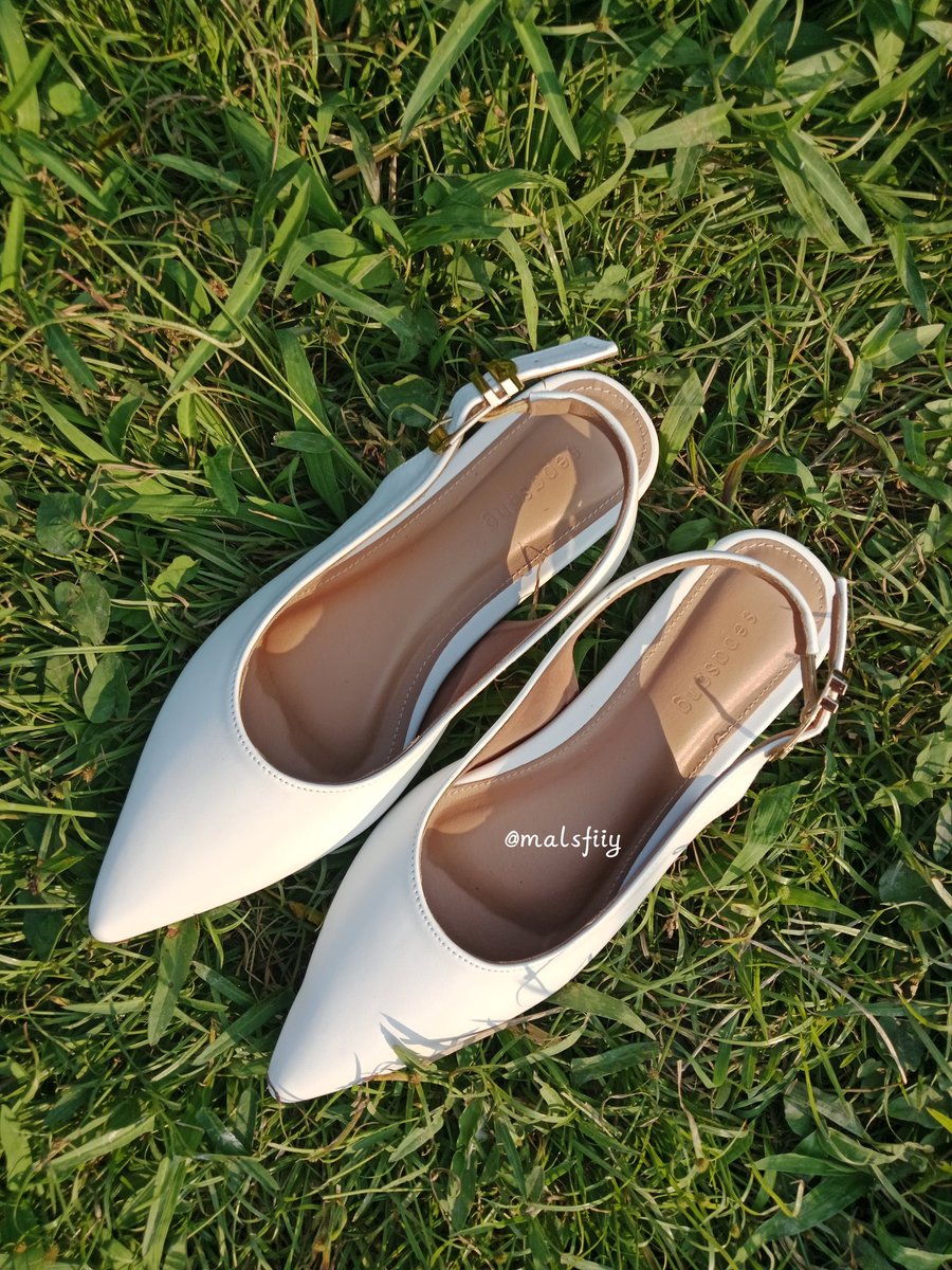 marklezmar's tweet photo. FINALLY..... nemu heels local brand sebagus inii😭💗 buat yg suka heels yg ga begitu tinggi ini cocok banget sih ❗ https://t.co/0vOHHXlP7D
