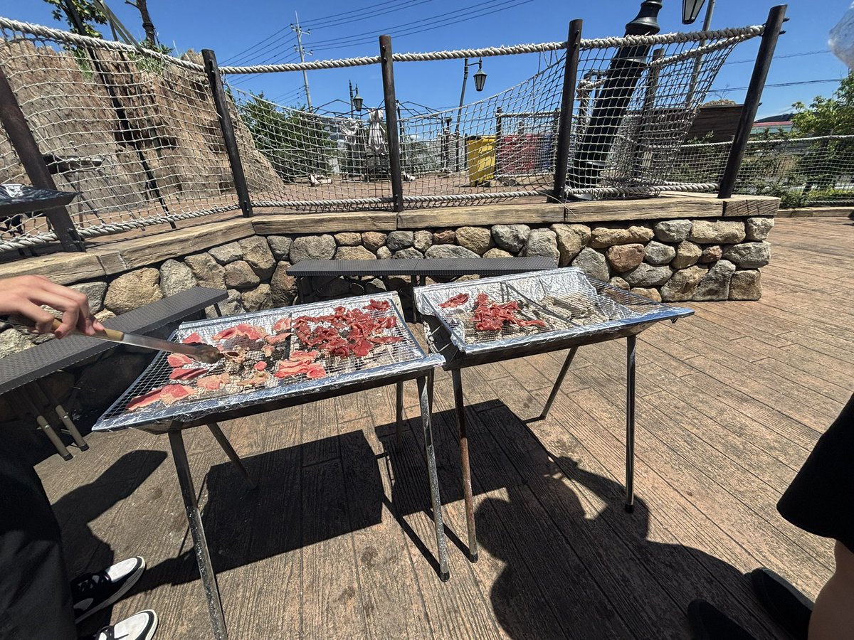 8reysol's tweet photo. 柏サポオフシーズン BBQ🍖🥩
ゴール裏の仲間と最高の時間
開幕が待ちきれない💛⚽️ https://t.co/SjfJs9mtgS
