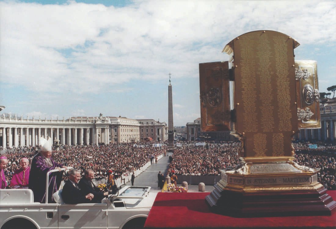 archivalencia's tweet photo. XXV Aniversario de la beatificación de los Mártires Valencianos. La diócesis de Valencia organizará el próximo mes de septiembre dos actos centrales para su conmemoración
https://t.co/RkjYBegwin https://t.co/6kdiwLNN3n