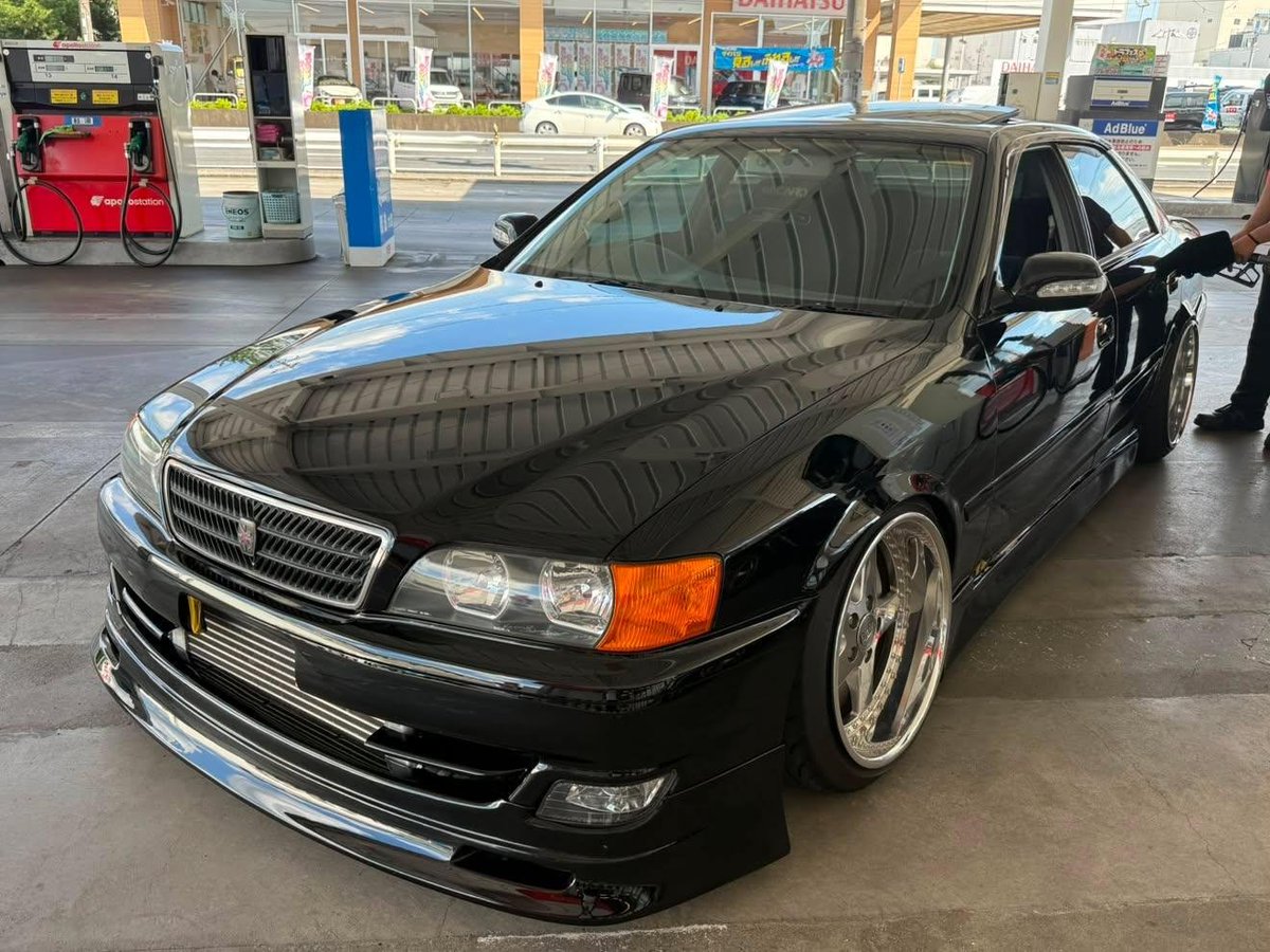 5uki_1's tweet photo. 【代理販売】

チェイサーツアラーV売ります

✅460万円(ローン可)
✅距離15万km
✅車検来年3月前後
✅載せ替えMT5速 
✅サンルーフ

#車売ります #ドリ車売ります https://t.co/N8T5Rxng6m